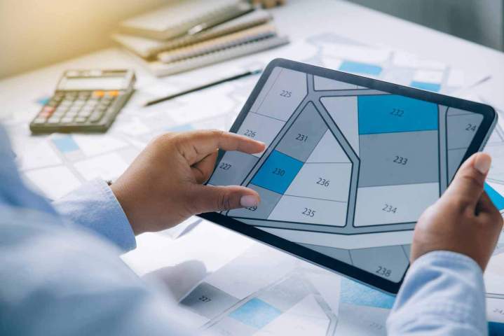 Division de terrain Martinique